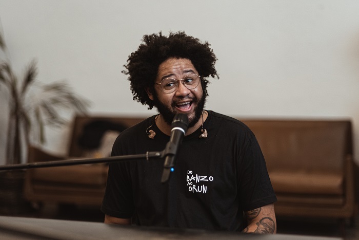 Phân loại micro thu âm theo cấu tạo và ứng dụng